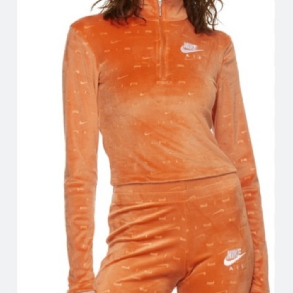 Nike melon orange velour logo quarter zip. Long sleeves cropped. NWT. SZ 3X